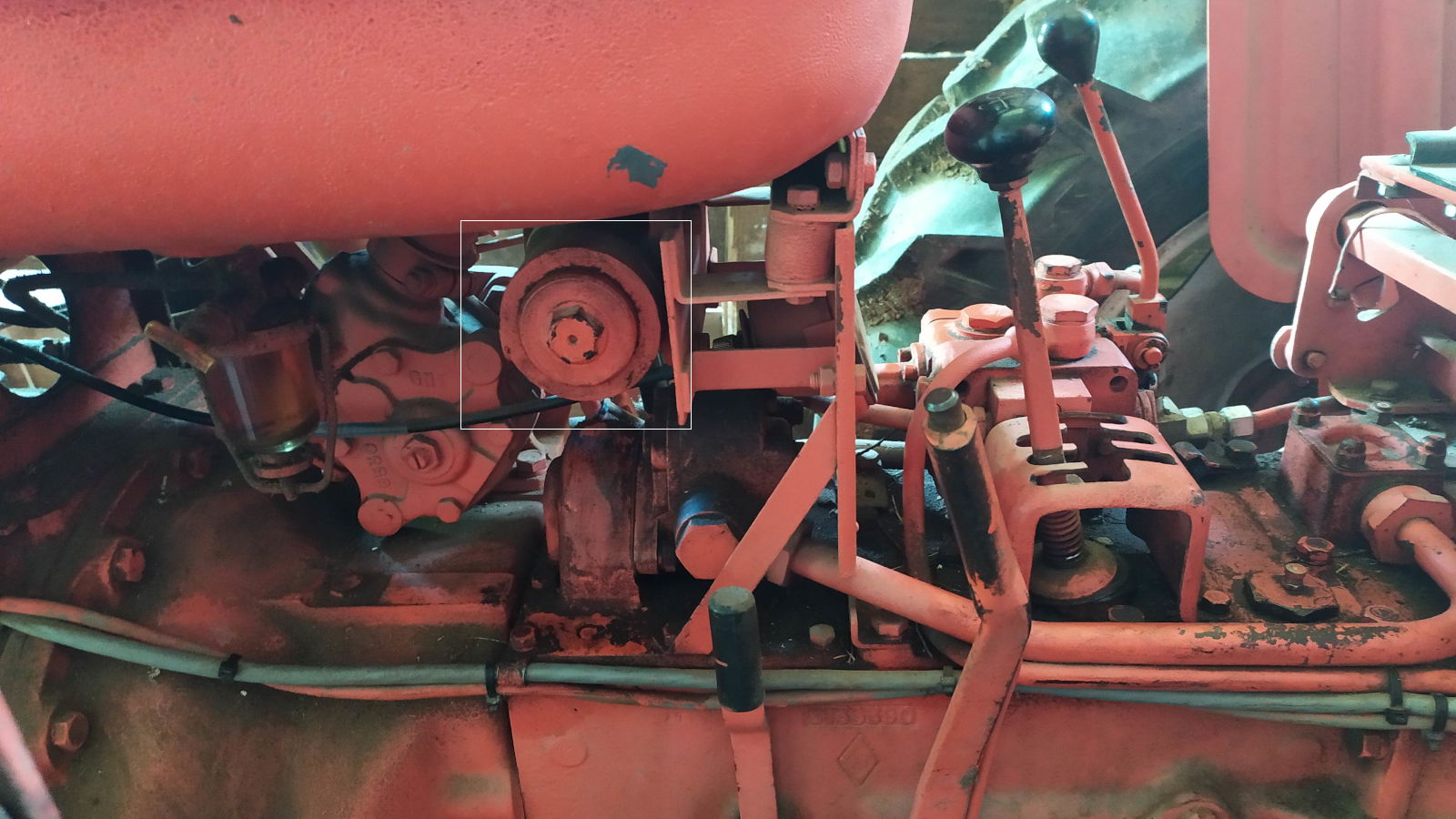 Vidange relevage et transmission sur tracteur Renault Super 6D